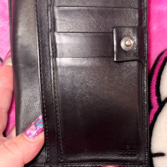 Gucci Black Embossed GG Leather Continental Wallet with Metal Logo Plaque - Picture 7 of 15
